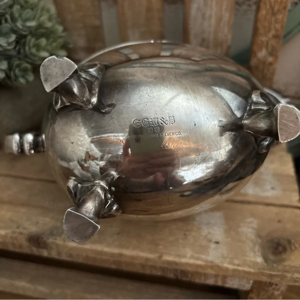 Vtg. EG Webster & Son Silverplate Gravy Sauce Boat Ornate
